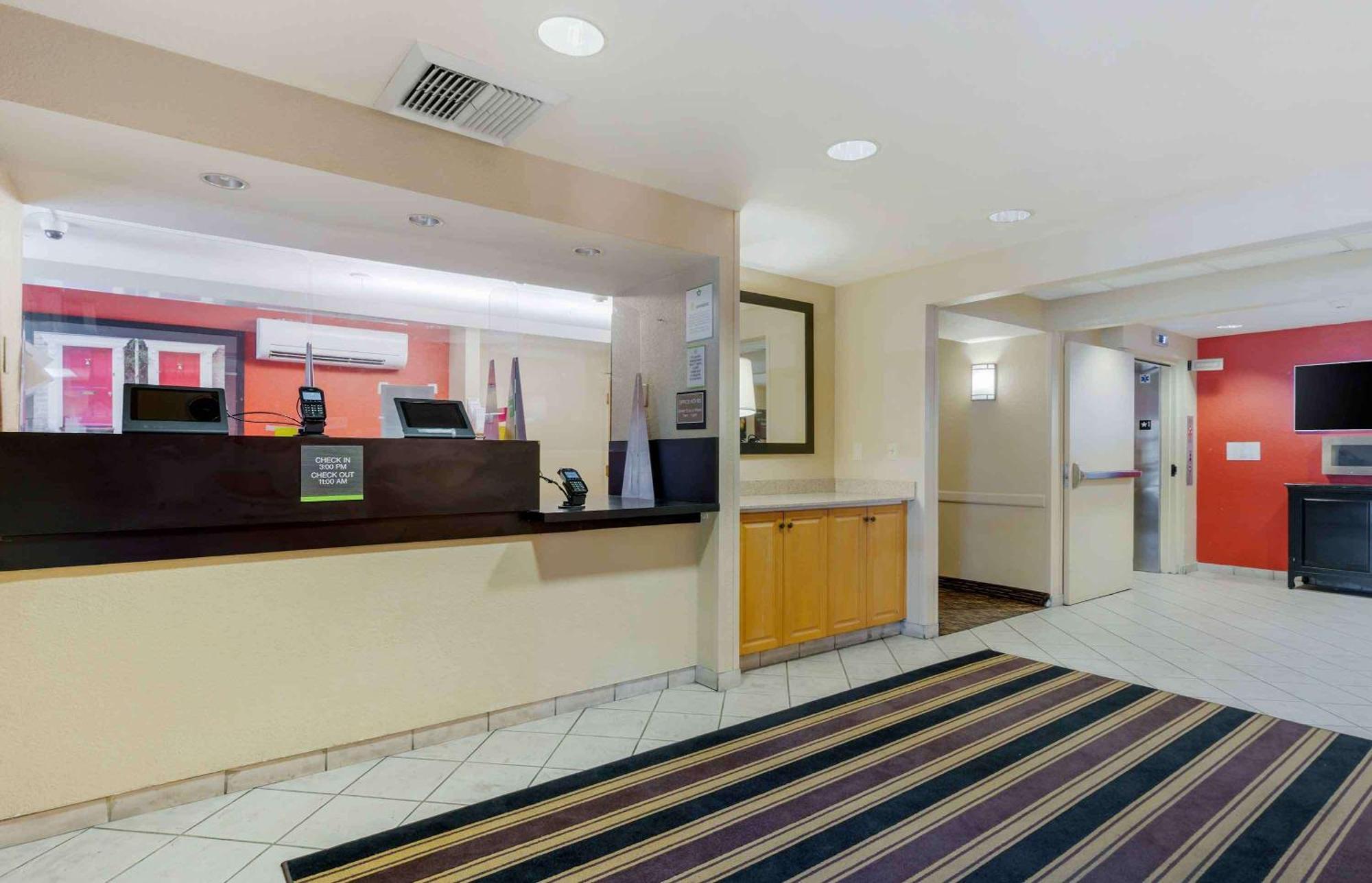 Extended Stay America Suites - Pleasanton - Chabot Dr Экстерьер фото