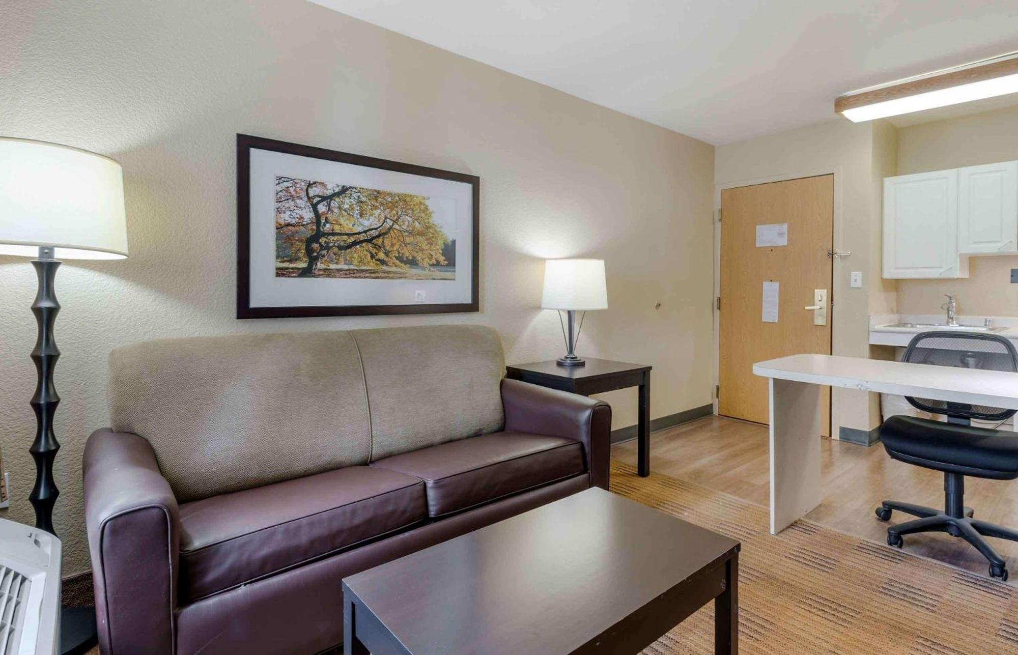 Extended Stay America Suites - Pleasanton - Chabot Dr Экстерьер фото