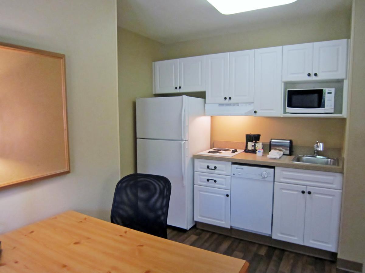 Extended Stay America Suites - Pleasanton - Chabot Dr Экстерьер фото