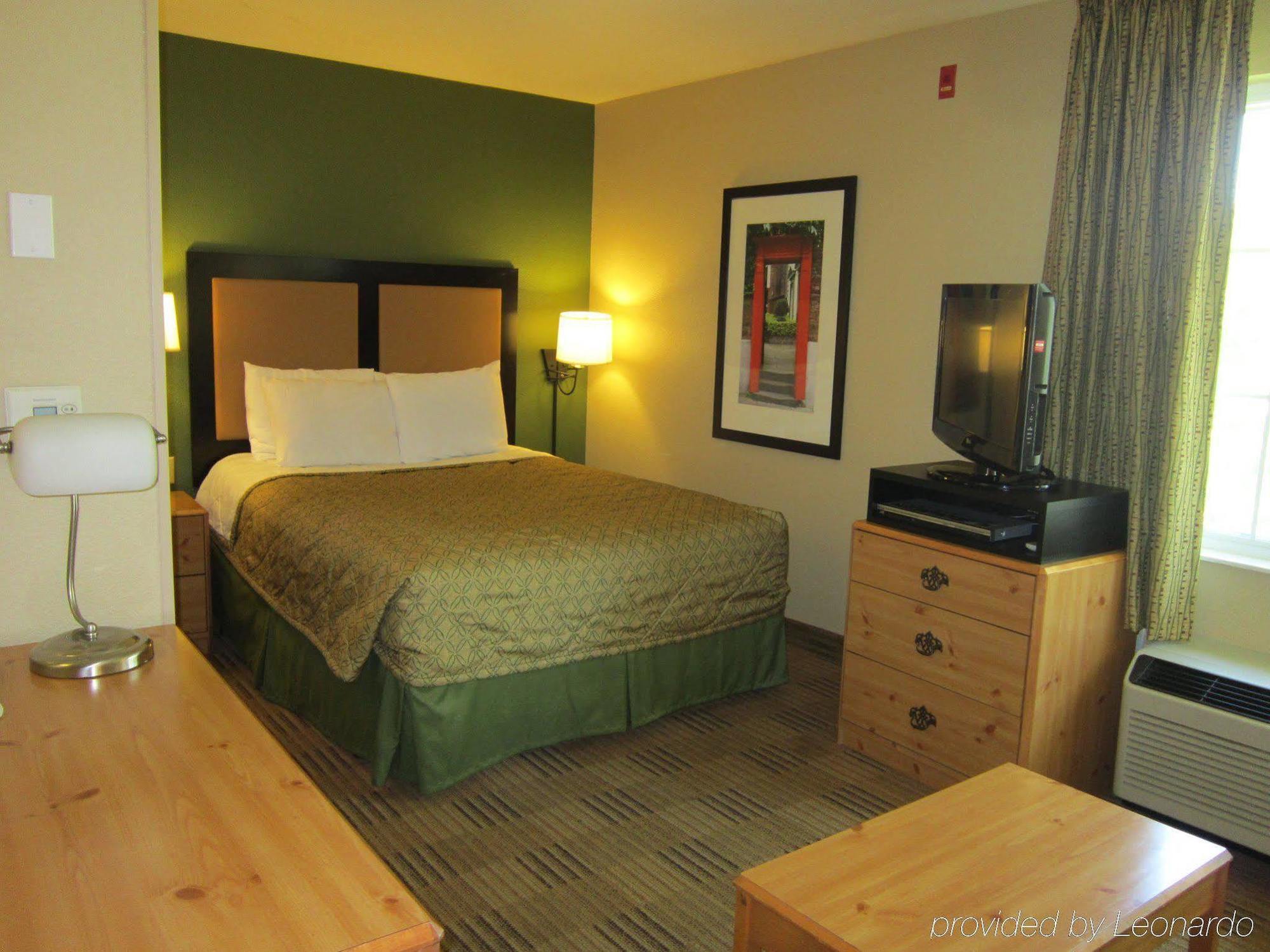 Extended Stay America Suites - Pleasanton - Chabot Dr Экстерьер фото